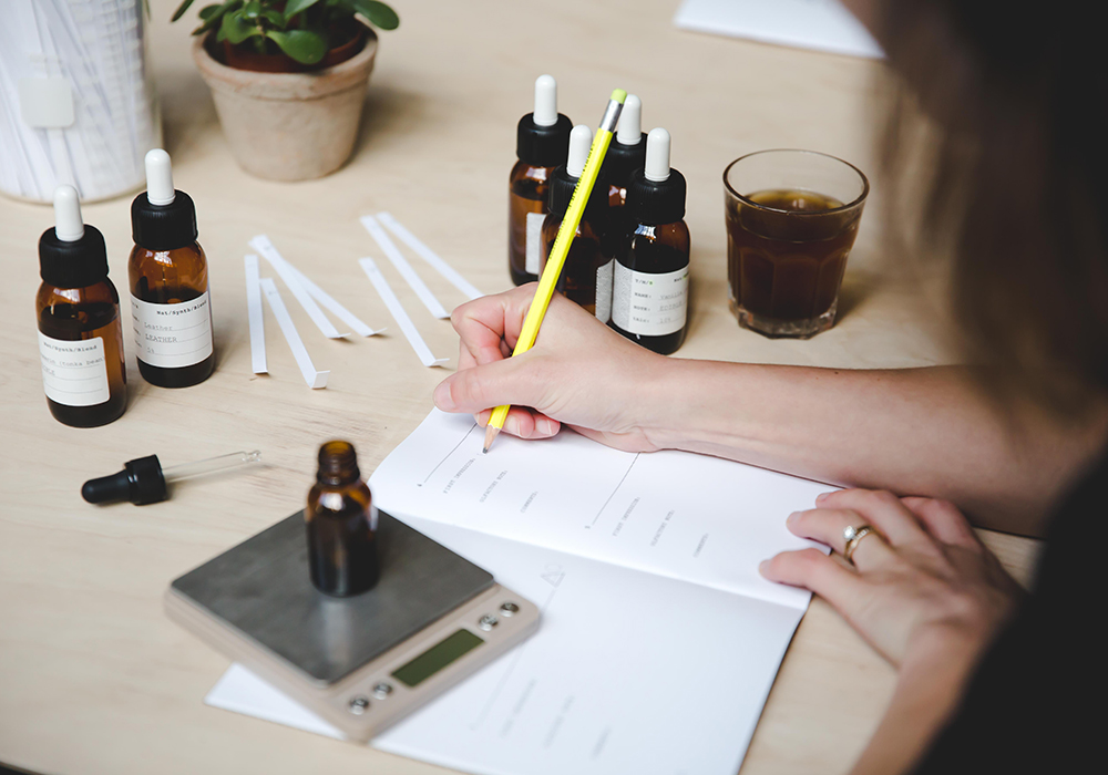 Apprentice Fragrance Creation With The Apprentice Perfume Making Workshop
